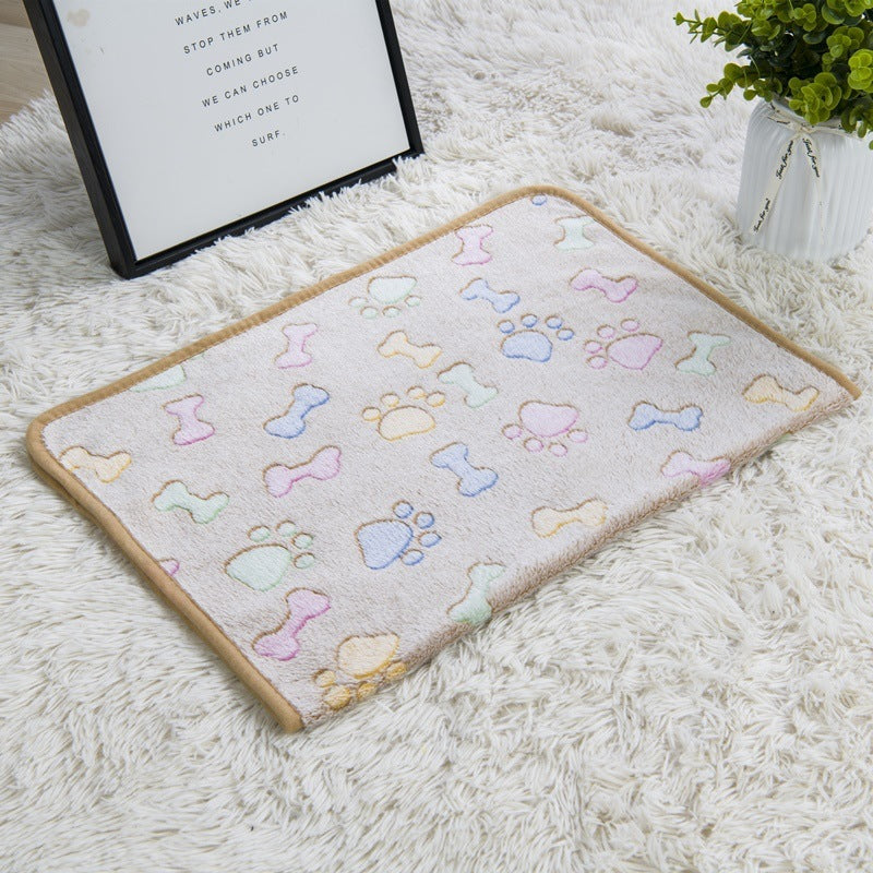 Pet Blanket Dogs And Cats Flannel Blanket Autumn And Winter Warm Blanket Floor Mat